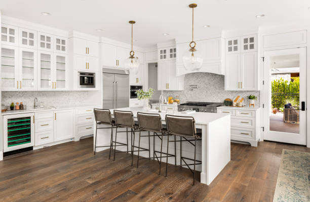 24/7 Emergency Cabinet Installation experts in Roberts, WI